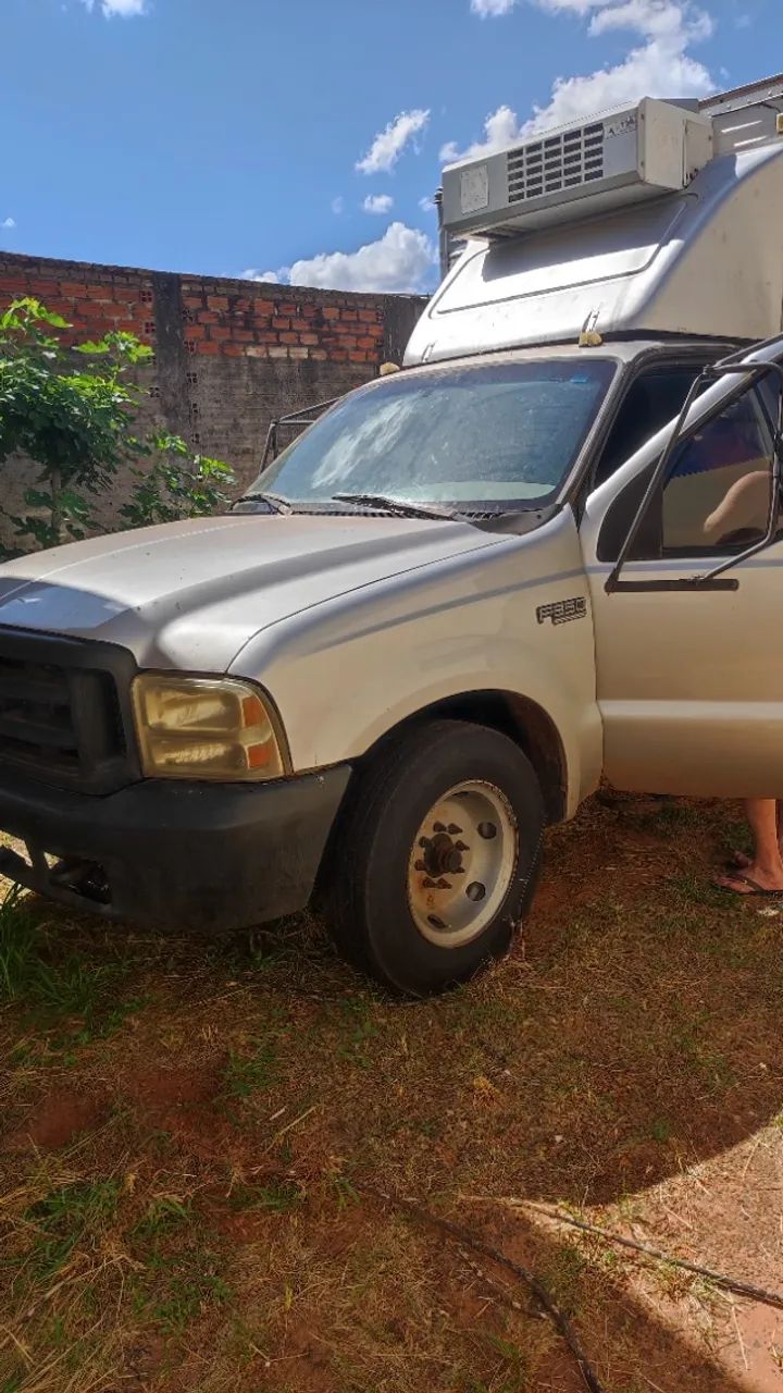 F 350 2001 Baú  - Foto 4