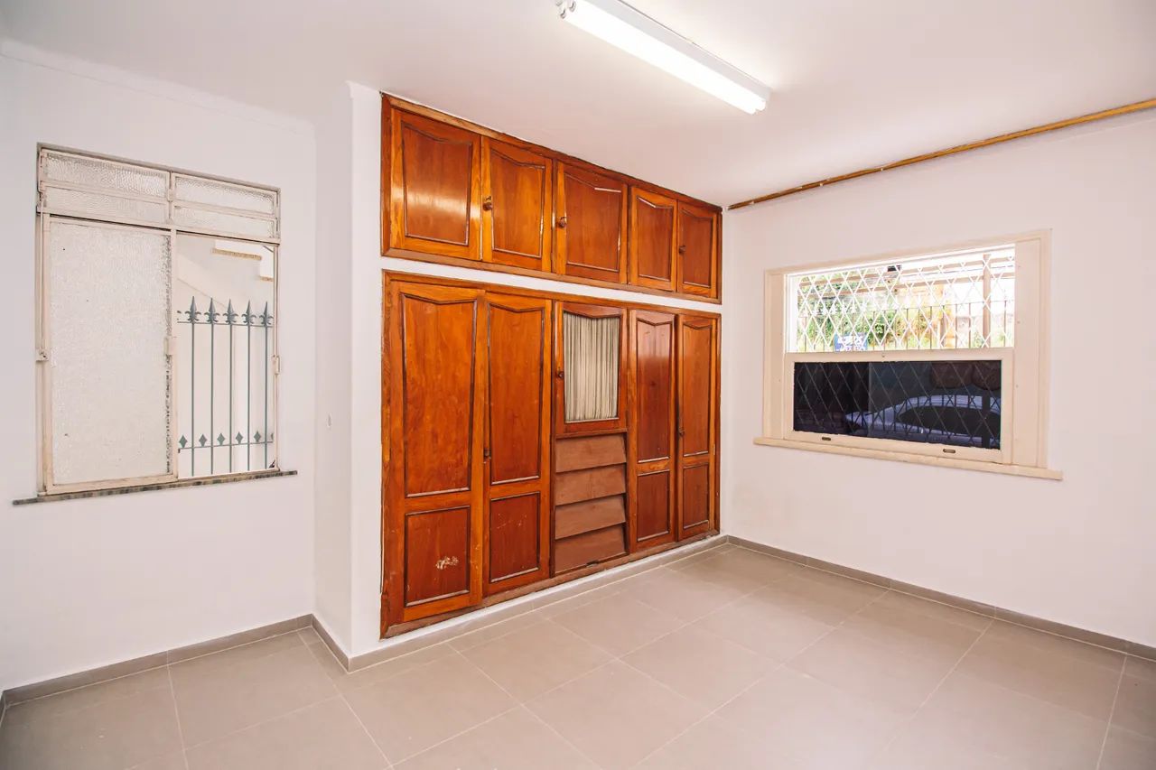 Uma casa e muitas possiblidades para locação - Foto 5