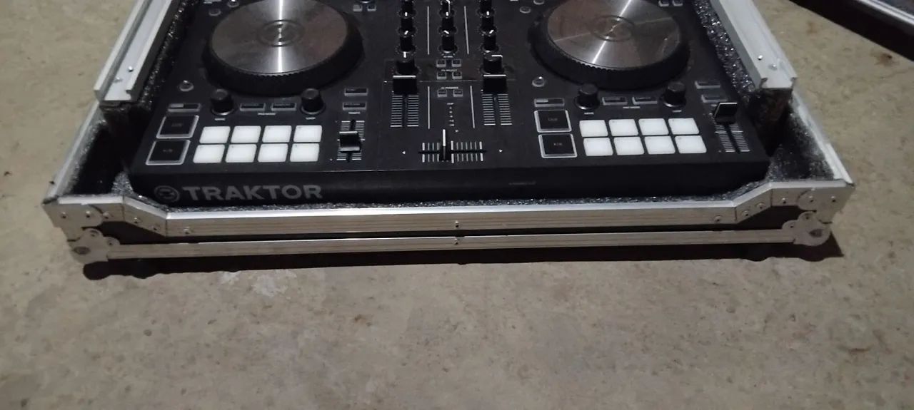 Controladora dj traktor s2 mk3  - Foto 2