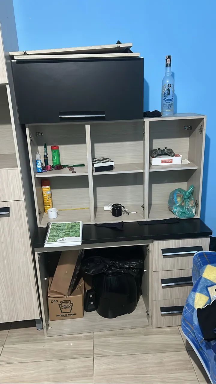 Armario em bom estado 
