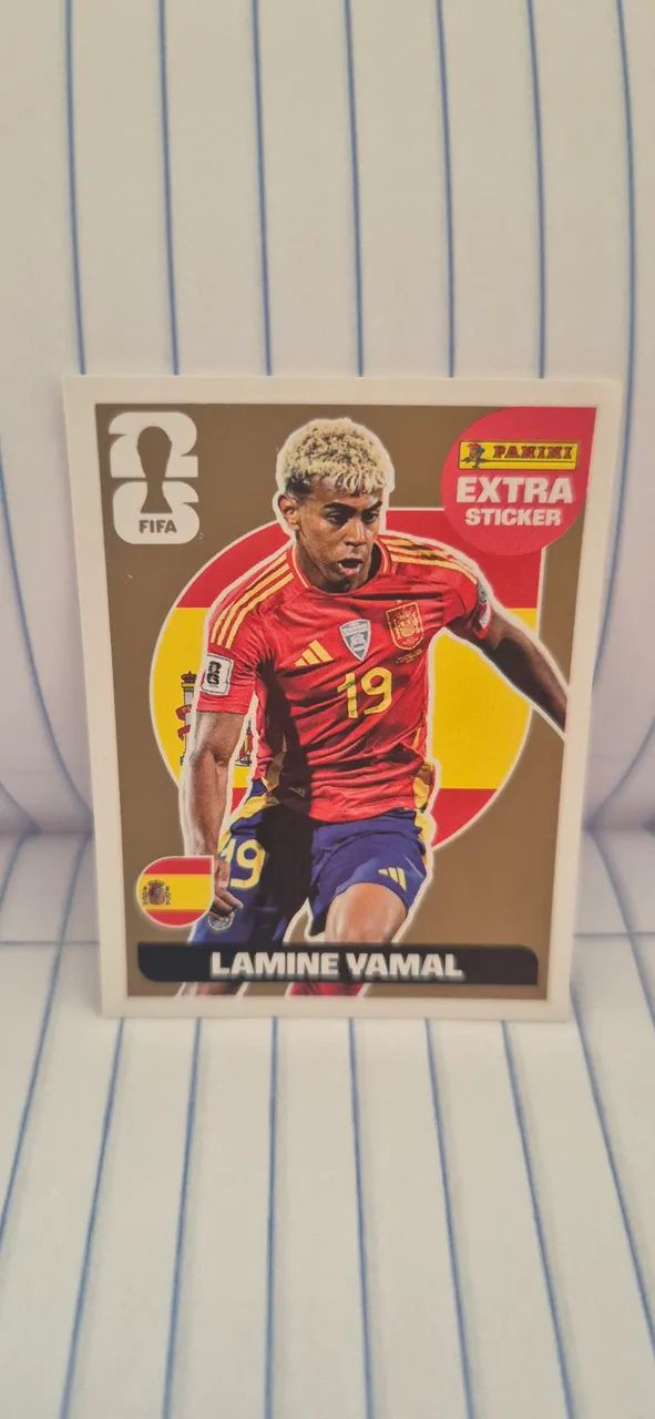 Figurinha Lamine Yamal legends - Foto 2