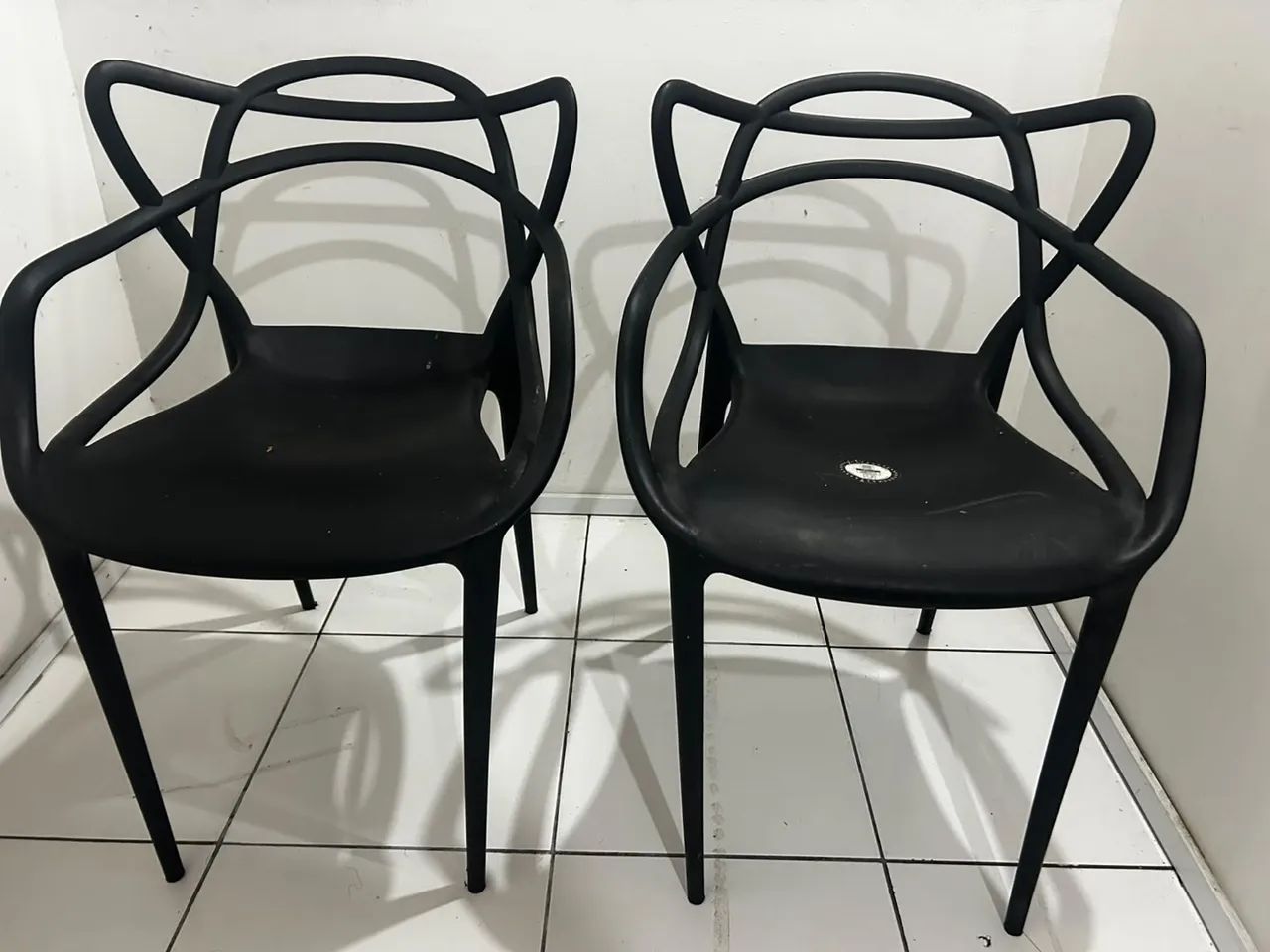 Vendo 2 cadeiras 