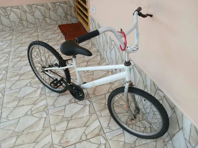 Bicicleta Aro 20/24 usada - Foto 4