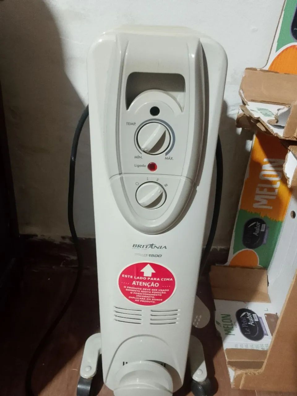 Aquecedor a óleo 