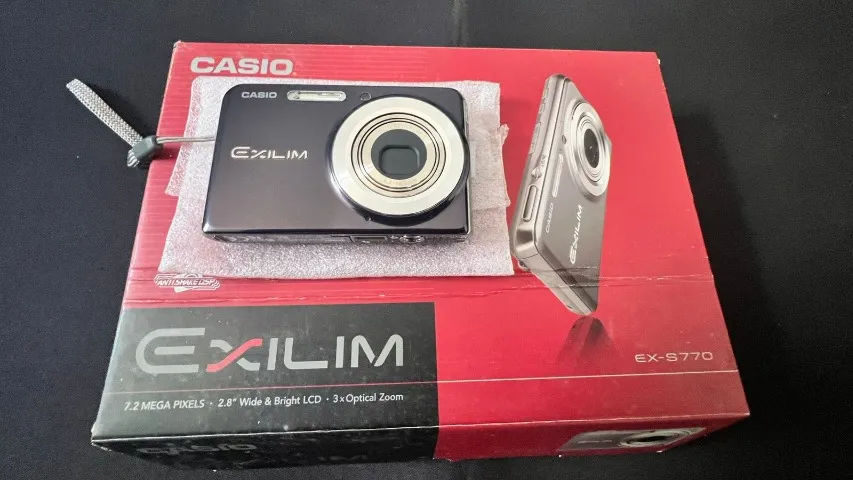Câmera Casio Exilim EX-Z90 NOVO - Câmeras e Filmadoras - Asa Norte