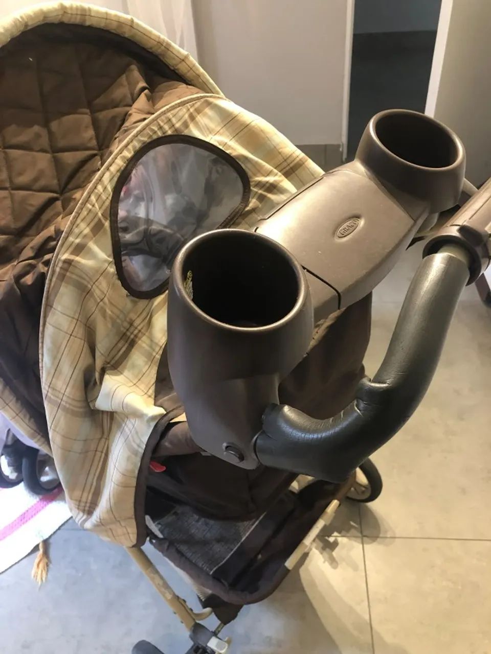 CARRINHO DE BEBÊ GRACCO - USADO EM BOM ESTADO - Foto 3
