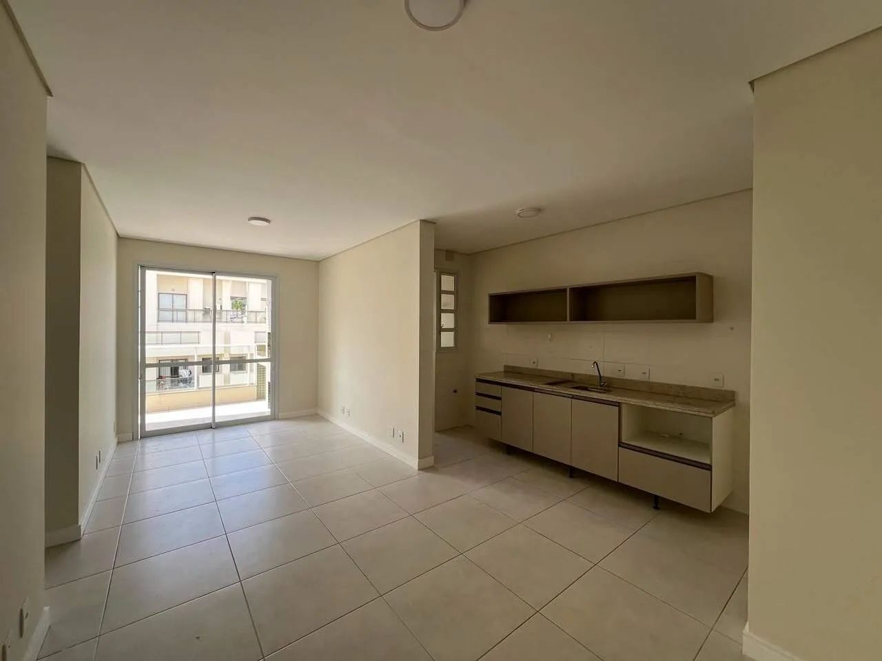 Aluguel | Apartamento 2 quartos (1 suíte) - Foto 2
