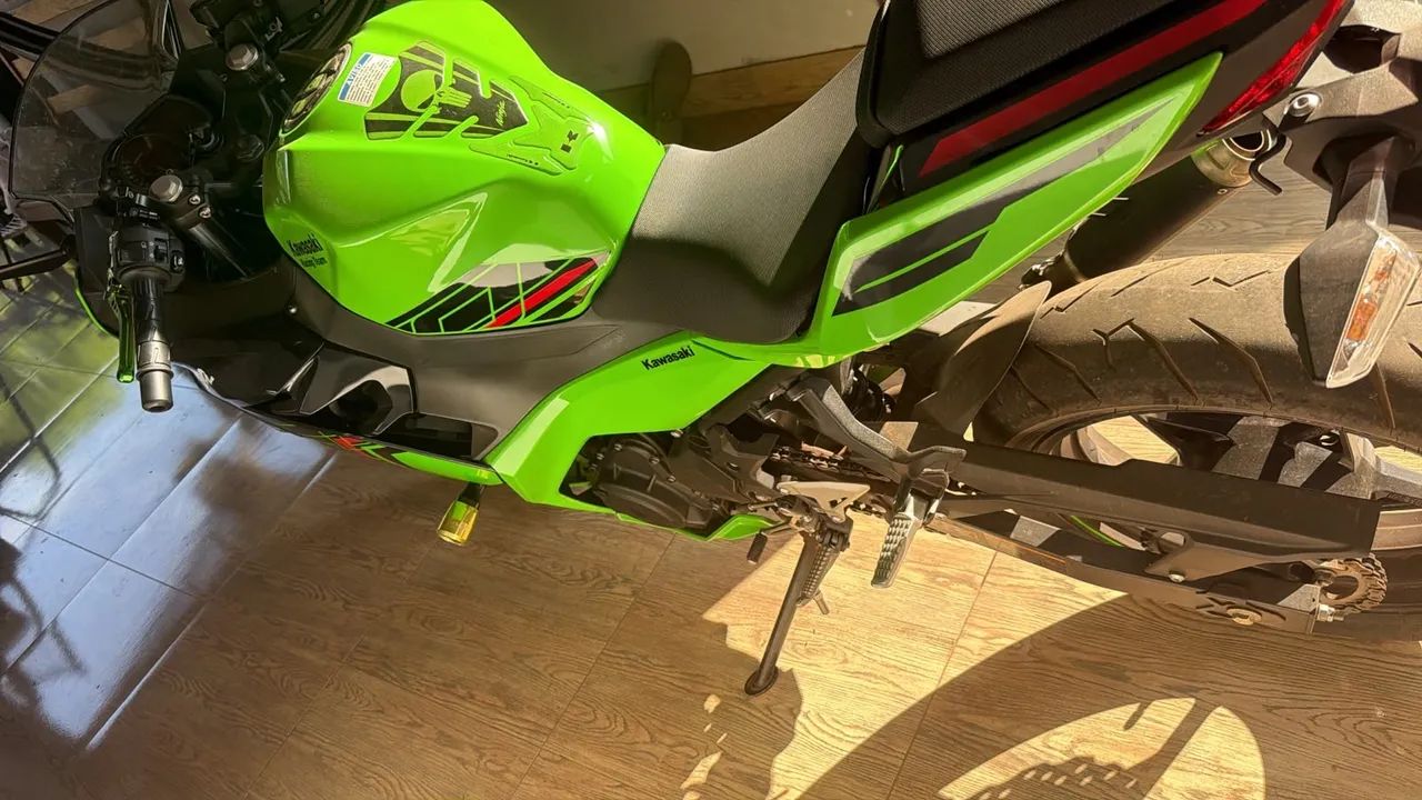 Kawazaki ninja 400 2023/2024 - Foto 2