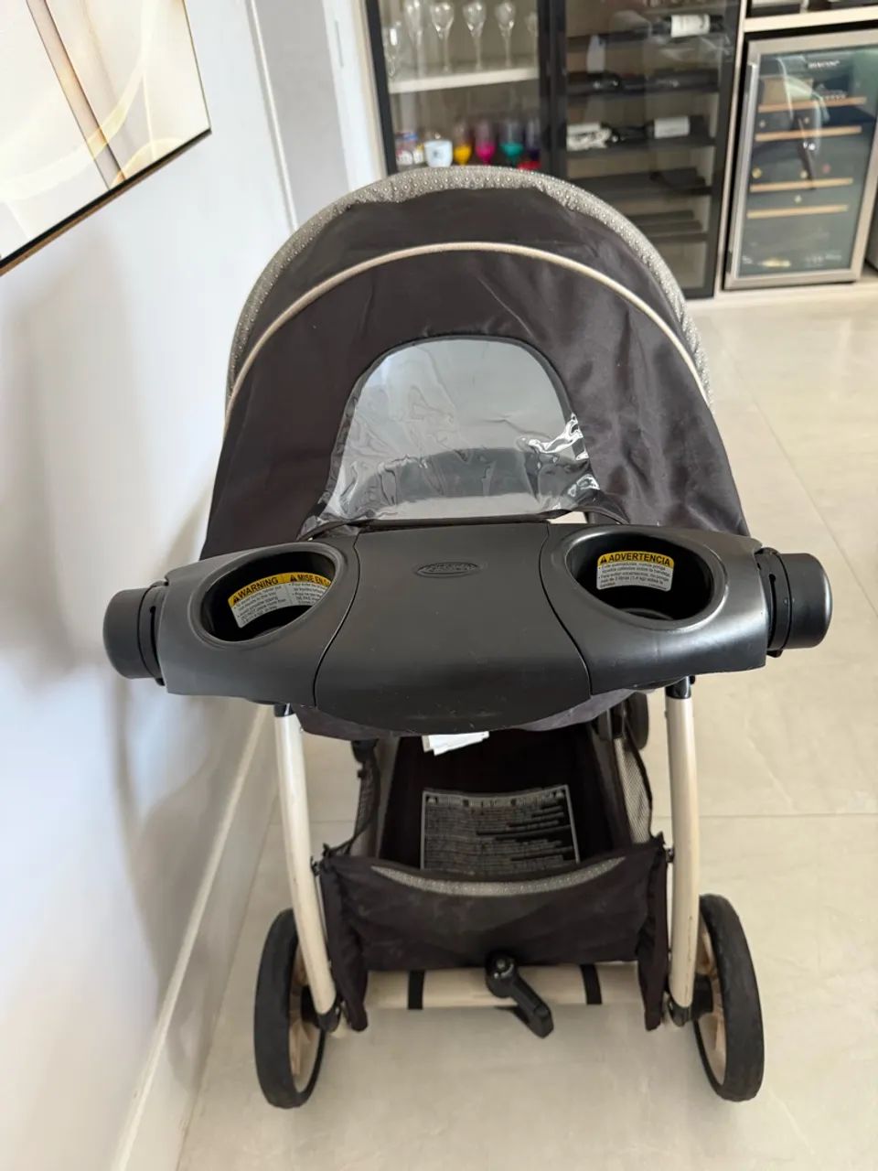 Carrinho de bebê e bebê conforto - Foto 4