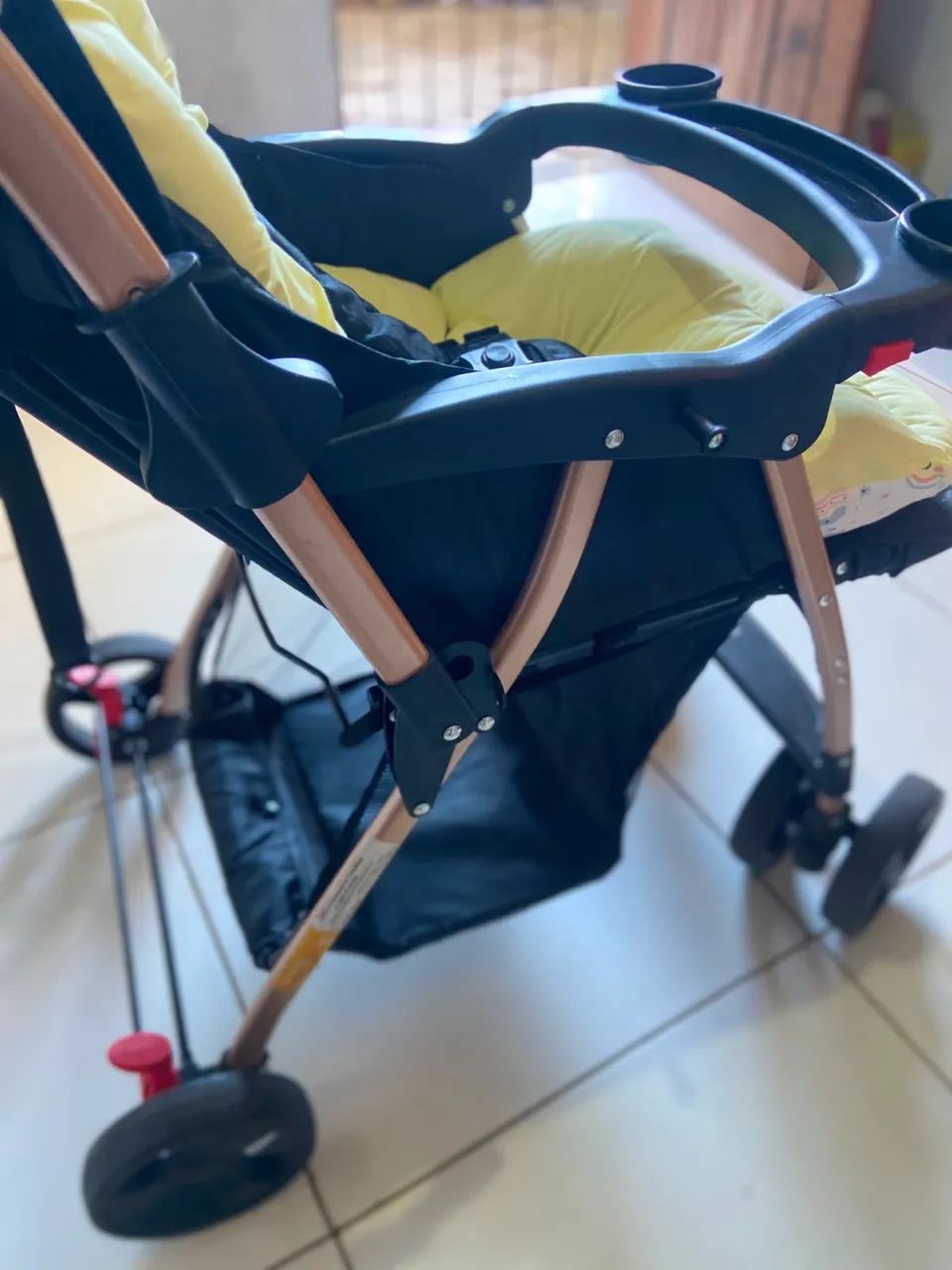 Carrinho de bebê  - Foto 2