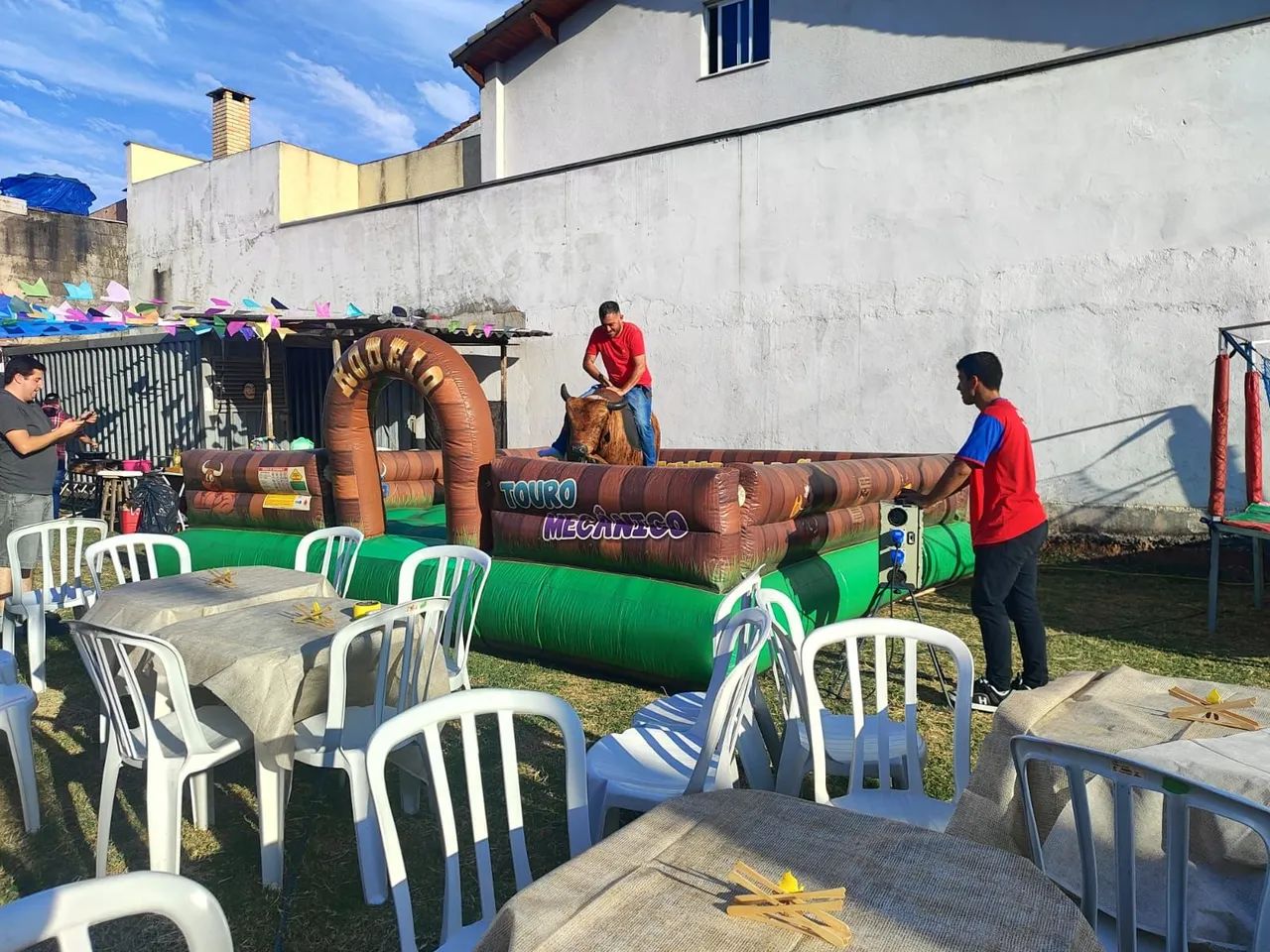 Locação de Brinquedos inflaveis - Foto 3