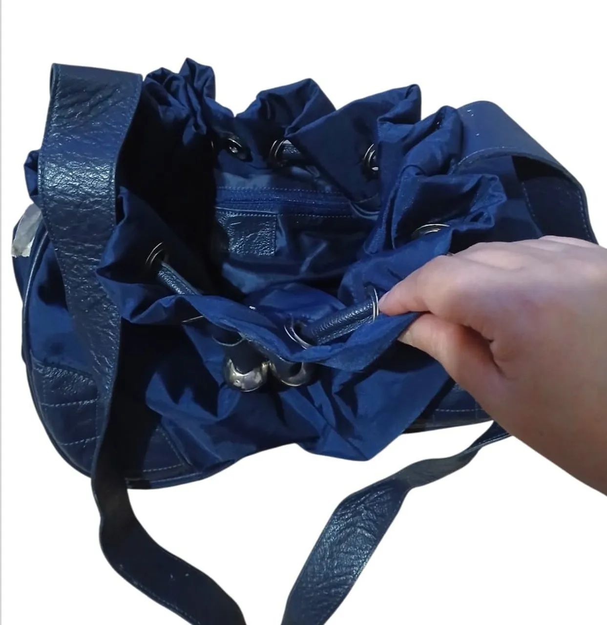 Bolsa tng azul marinho nova - Foto 4