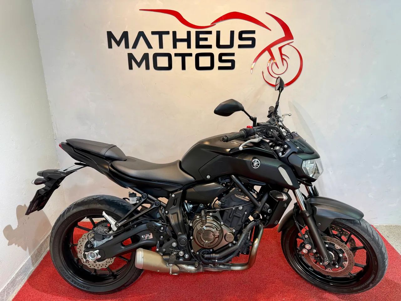 Mt-07 2023 com 3.900km 