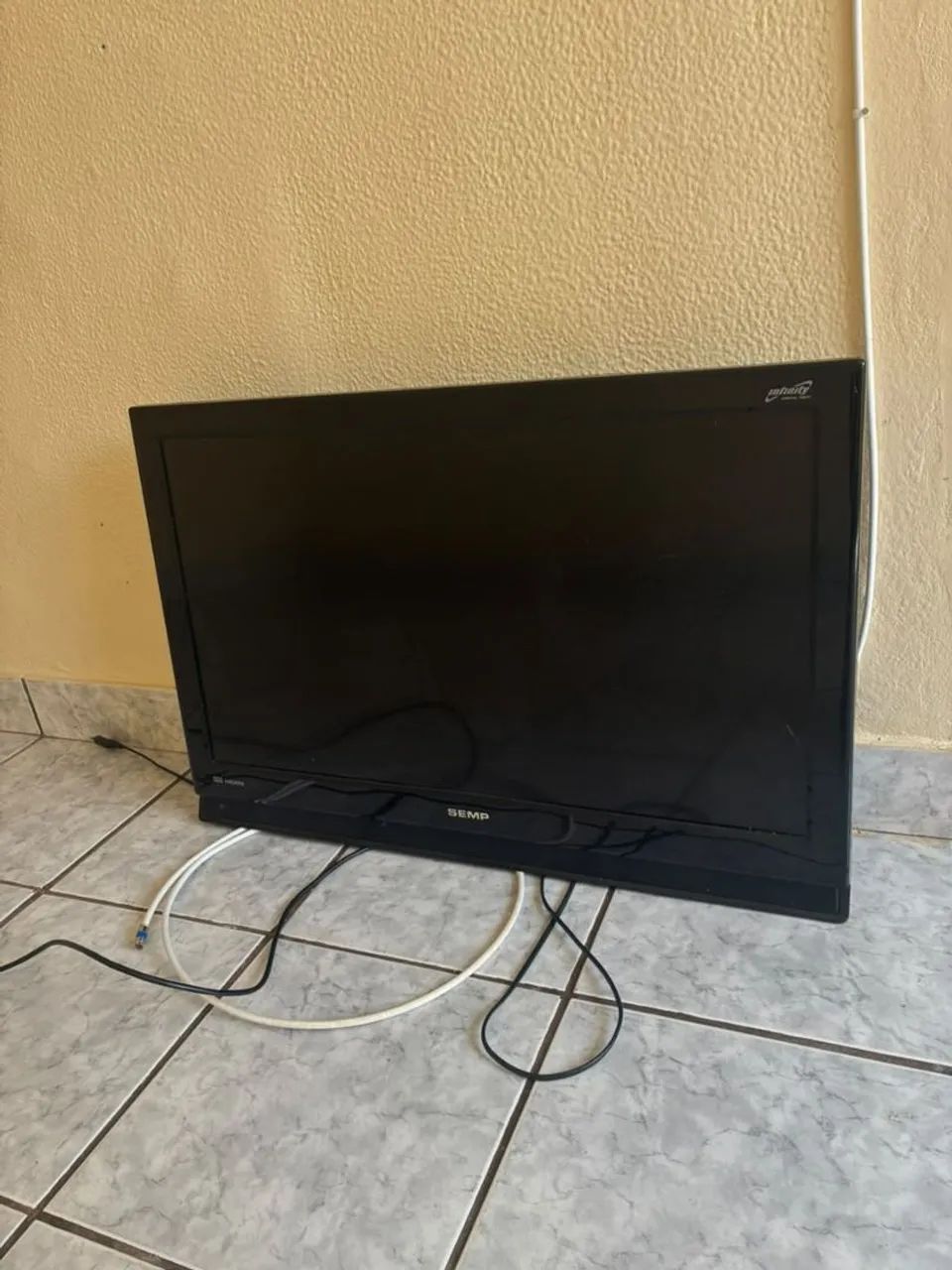 tv semp 32' - Foto 3