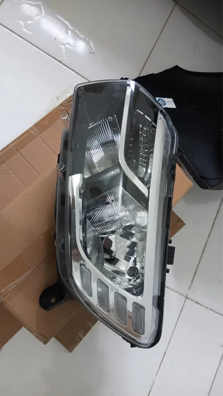 Vendo farol do renault - Foto 2