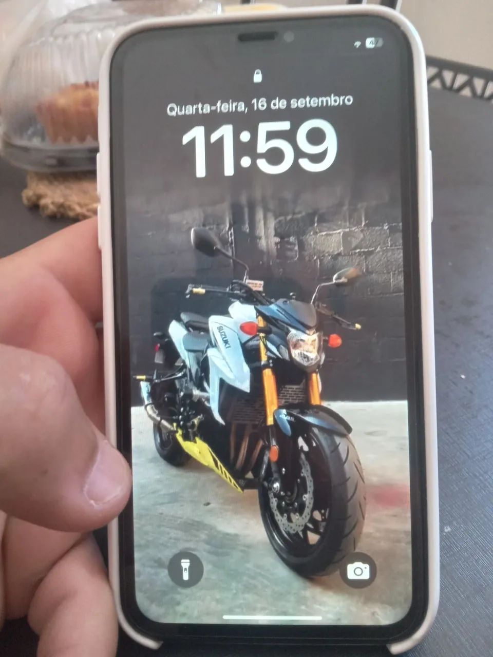IPhone xr conserado