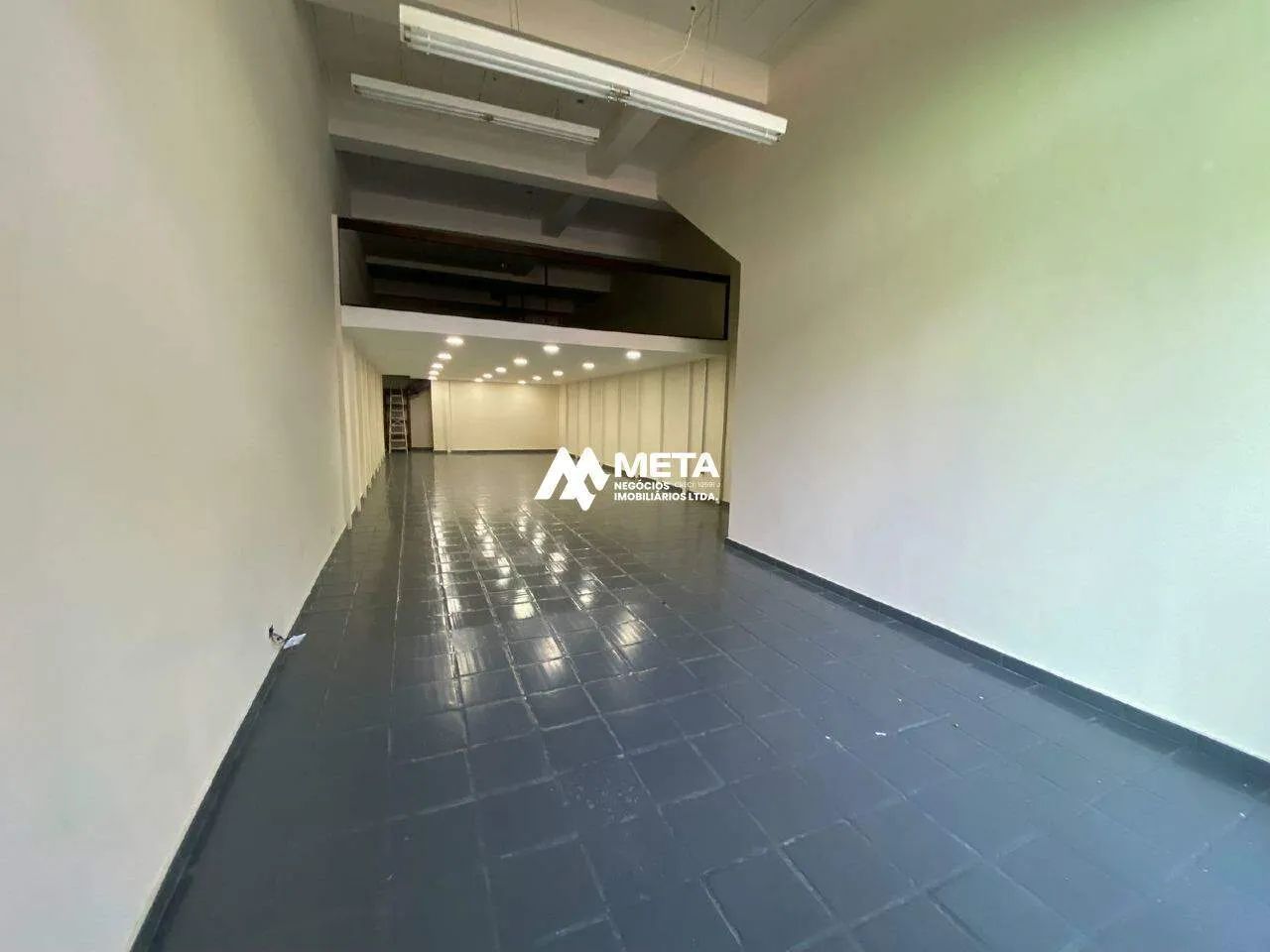 SALÃO COMERCIAL PARA ALUGAR | CENTRO, EMBU DAS ARTES - SP