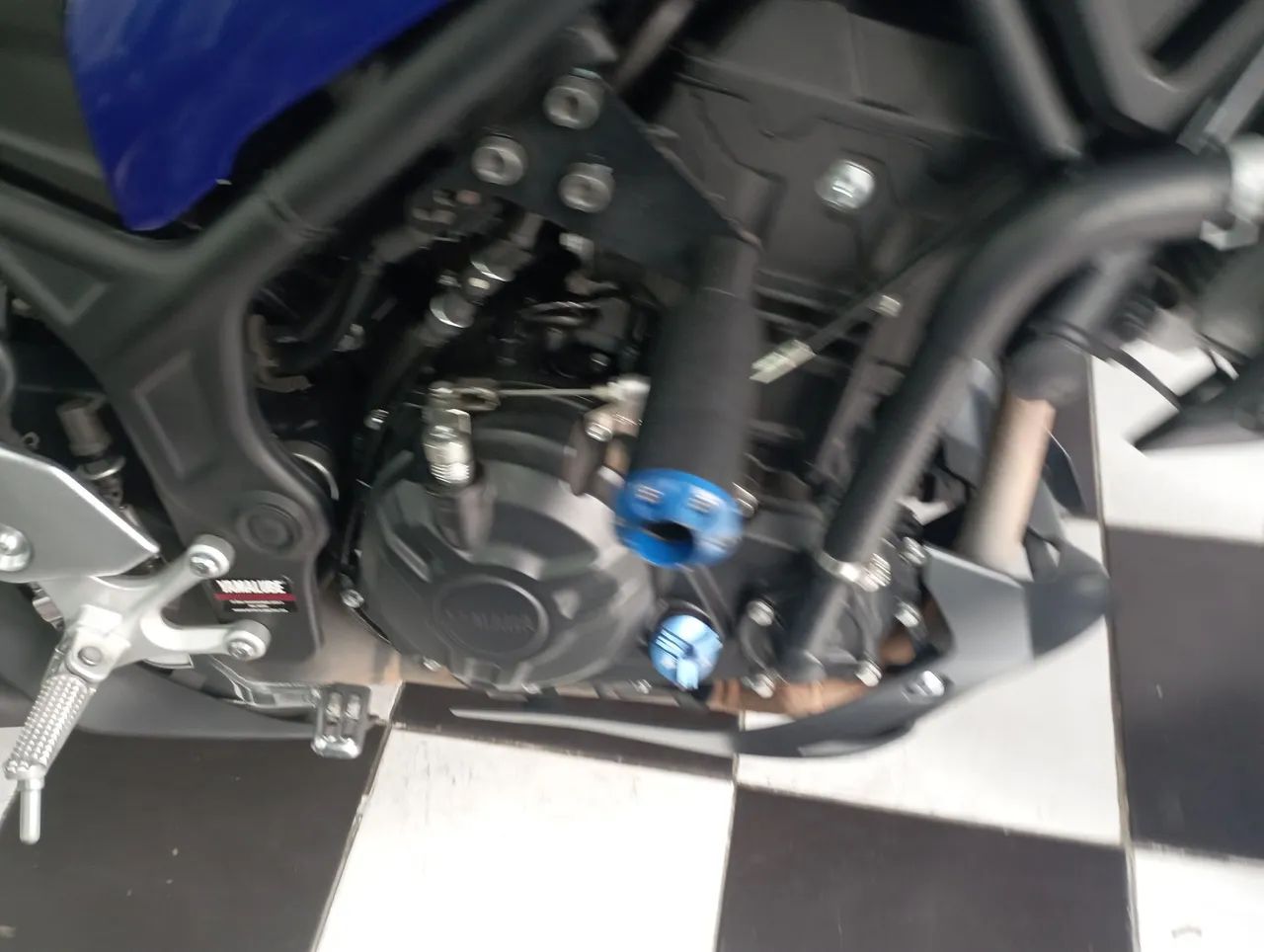 YAMAHA MT03 - Foto 3