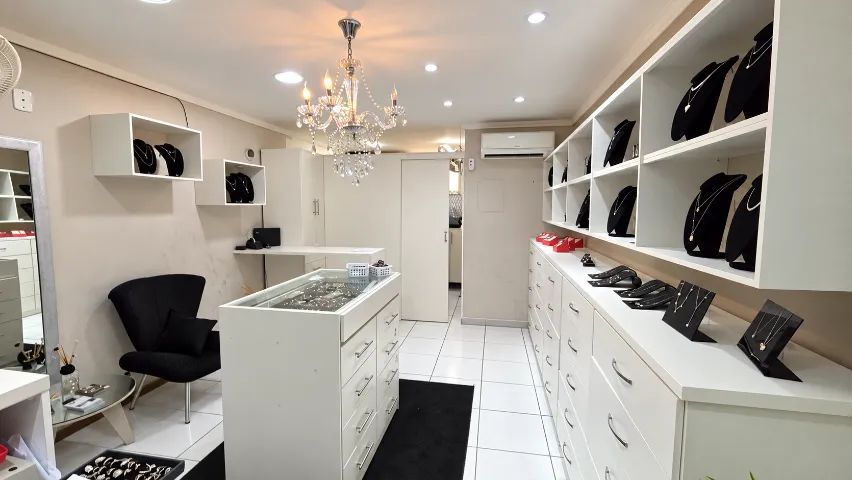 Loja de Galeria Centro de Cabo Frio 50m² - Foto 5