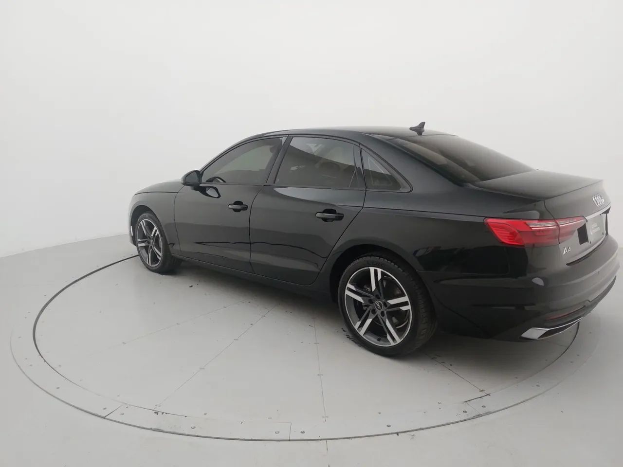 Audi A4 2022 - Foto 3