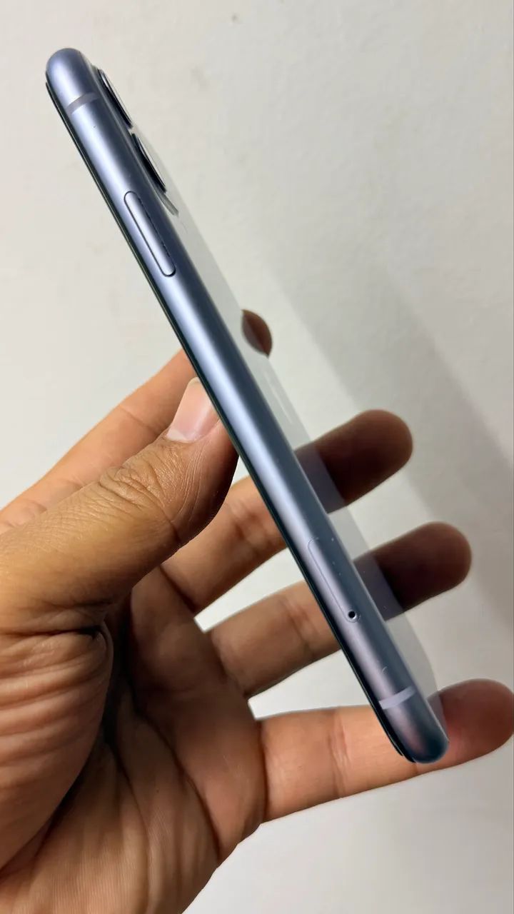 iPhone 11 Roxo todo original  - Foto 3