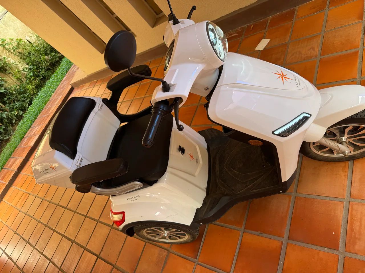 Triciclo Elétrico 1000W - Conforto e Economia | Ótimo Estado | VENTANE MOTORS - Foto 2