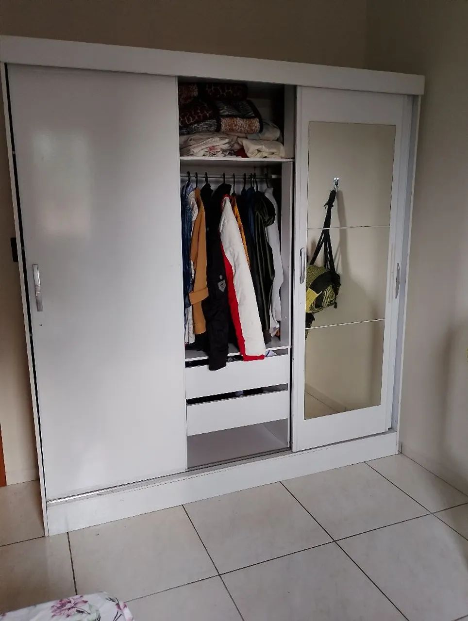 Guarda roupa branco perfeito  - Foto 2