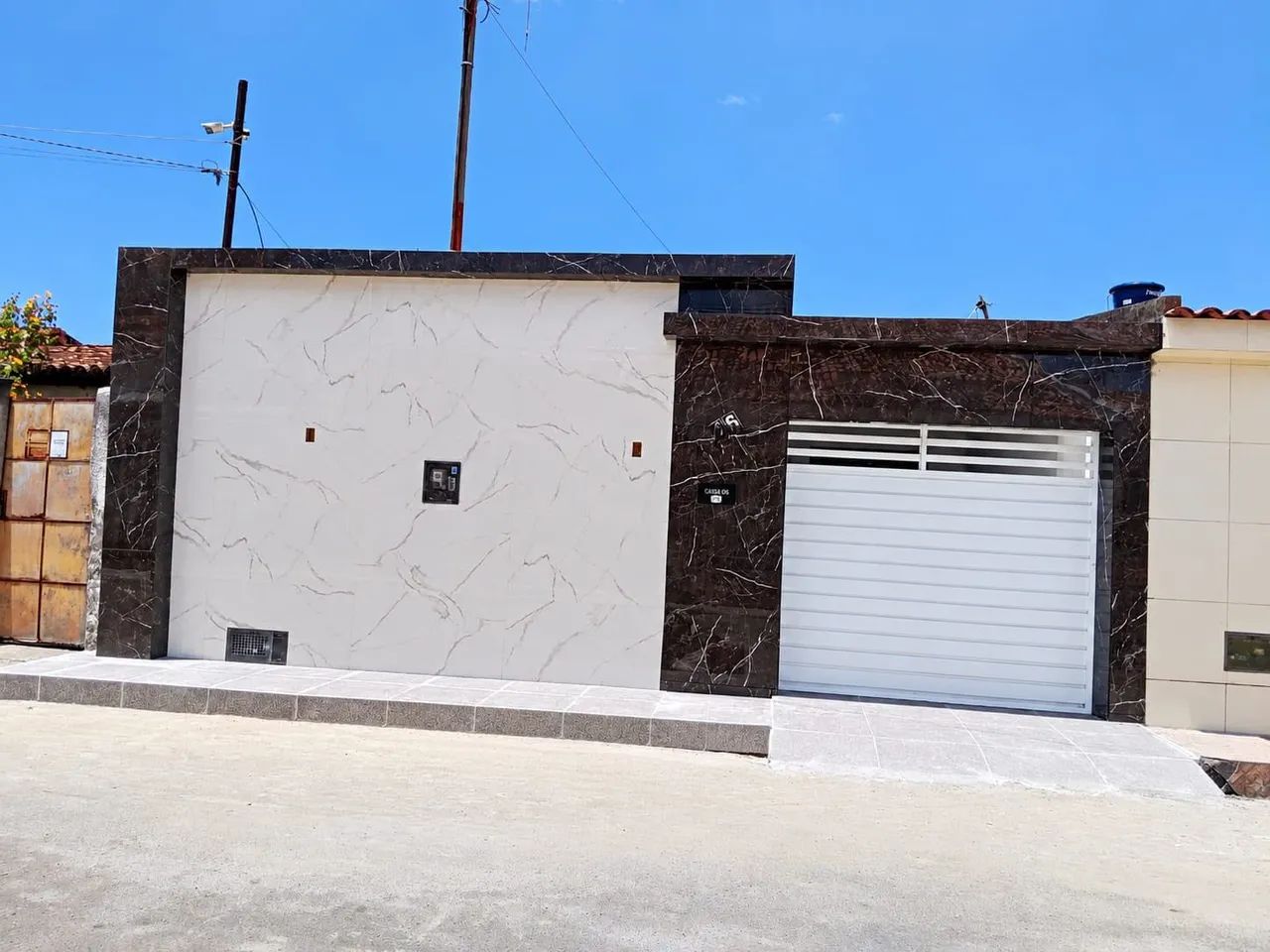 Pedreiro disponível 