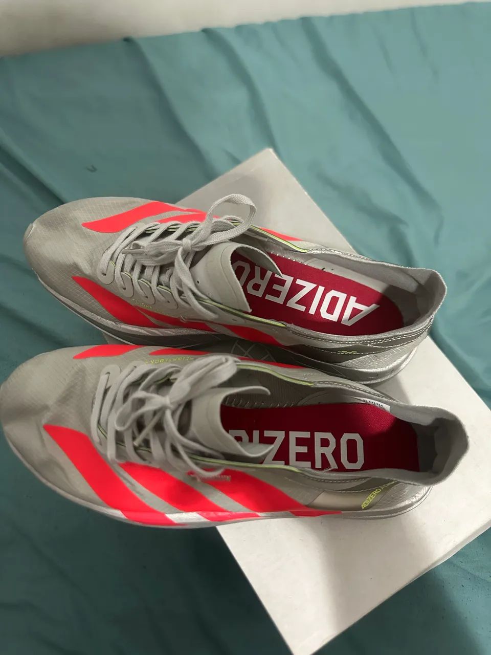 Tênis Adidas Adizero - Foto 5