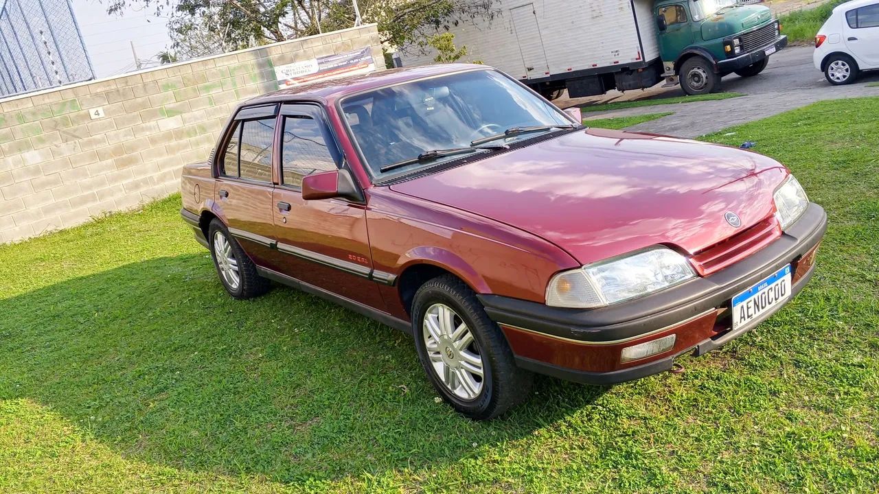 Chevrolet Monza GL 2.0 Efi/sl/l/650/club/barc.2e4p (álcool) 1995