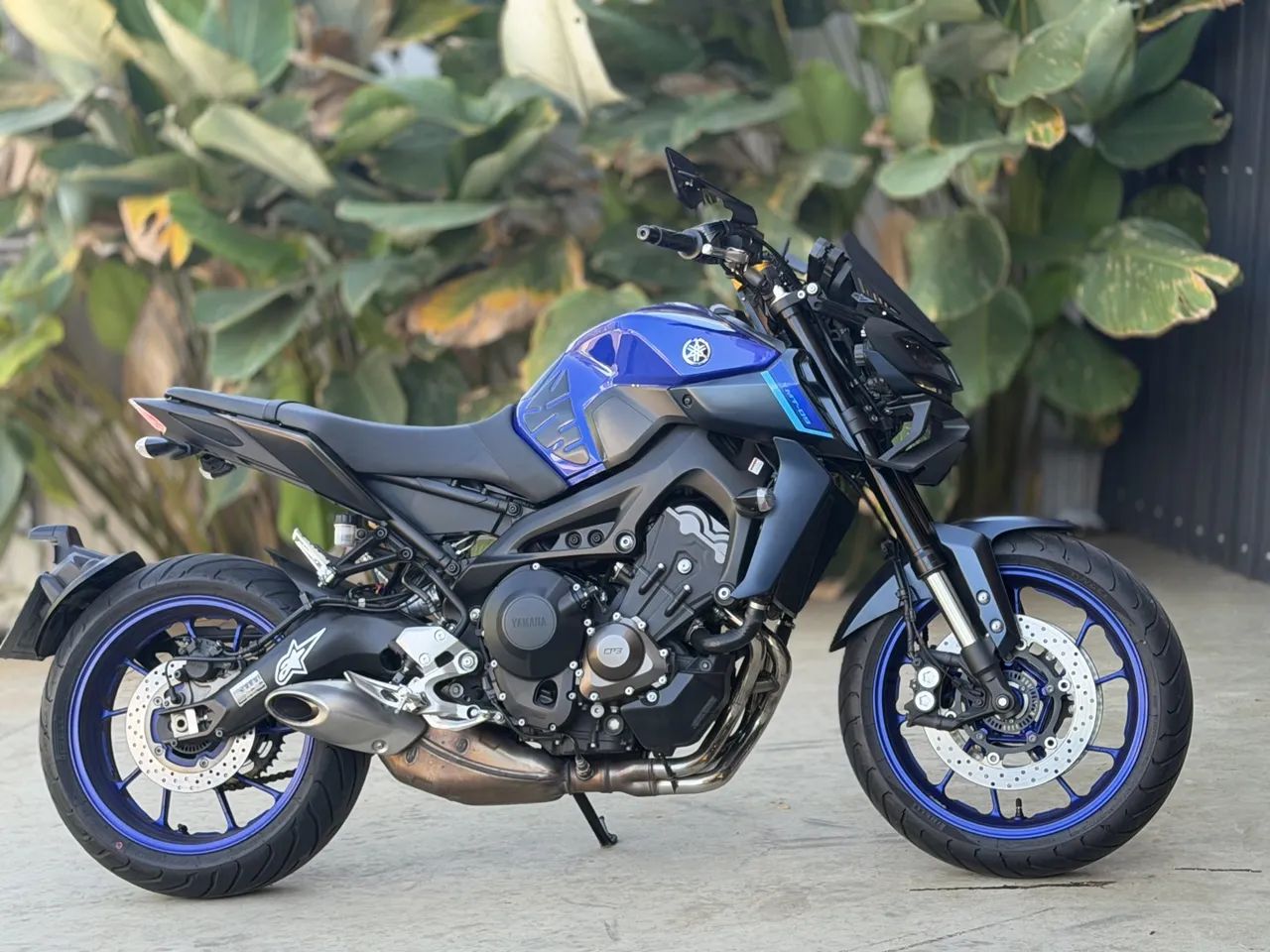 Yamaha Mt-09 2023 - Foto 3