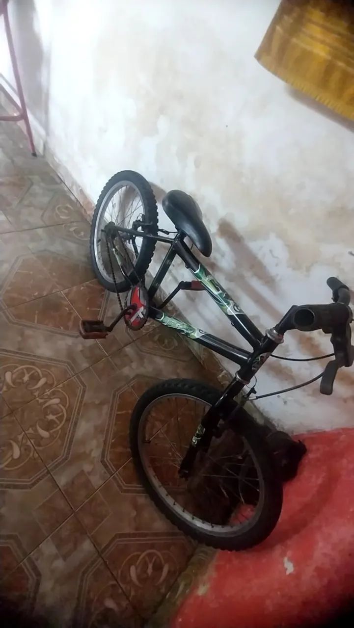 Vendo essa bicicleta aro 20 - Foto 4