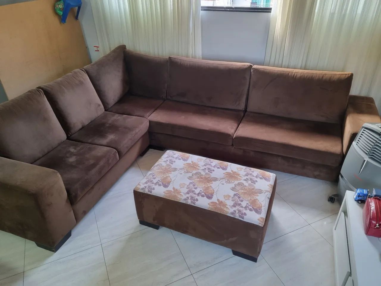 Sofá com peça de centro  - Foto 2
