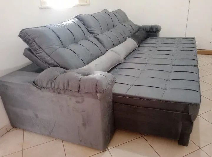 Sofá retrátil e reclinável 3 lugares, Moderno e super confortável, com molas no assento