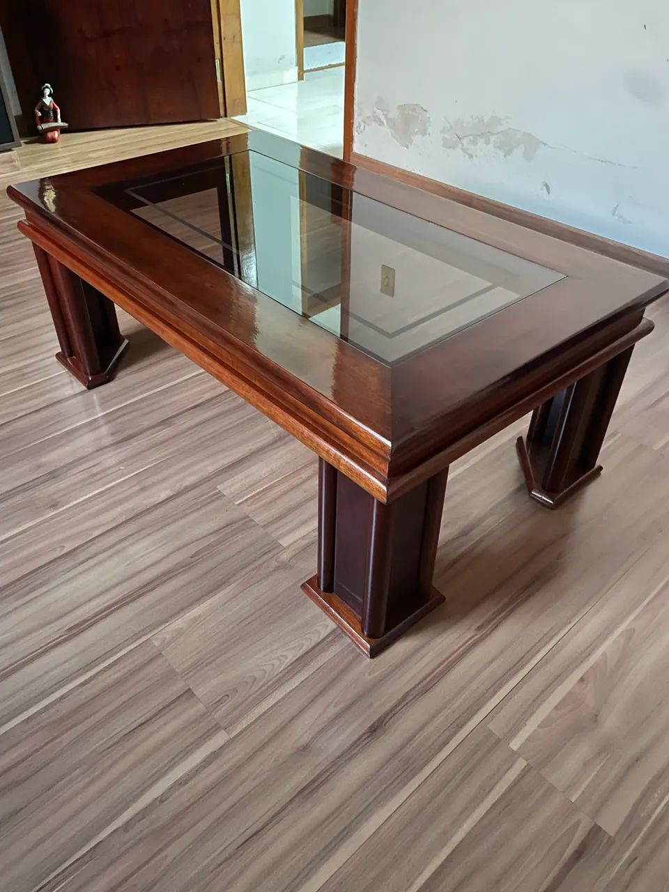Mesa de centro para sala. Em excelente estado!!! - Foto 3
