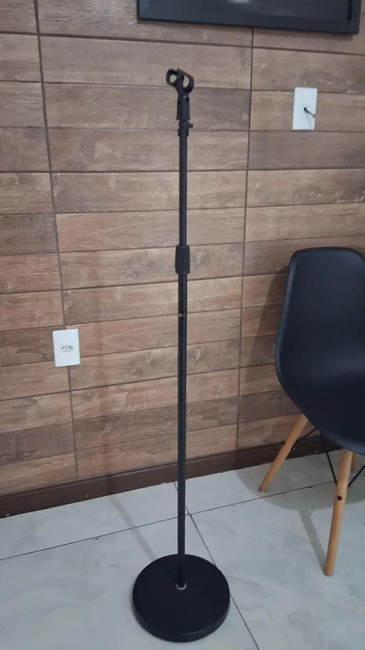 PEDESTAL RETO PARA MICROFONE  - Foto 2