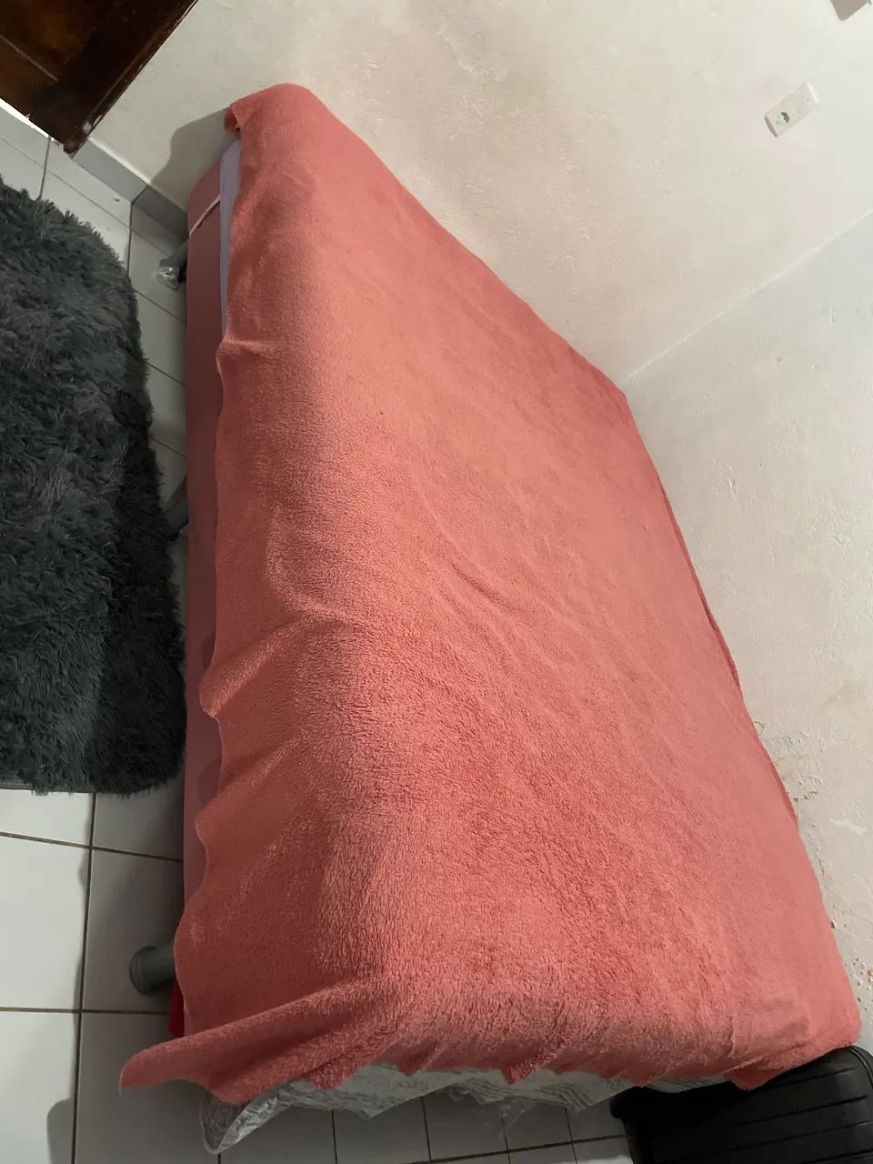 Uma cama de casal 