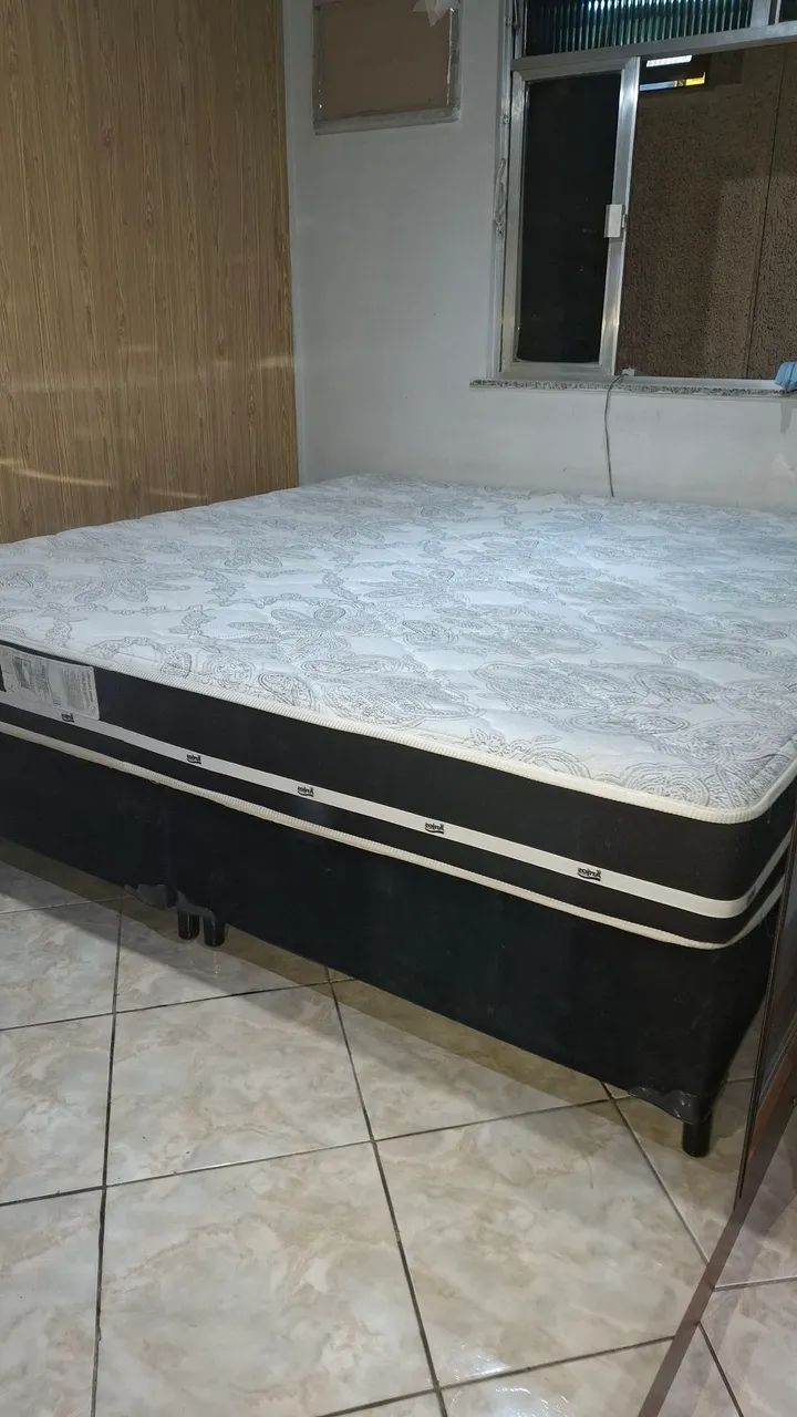 Cama king 203m x 193m