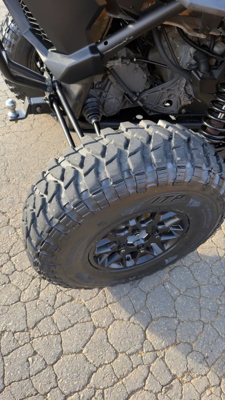UTV Maverick X3  - Foto 9