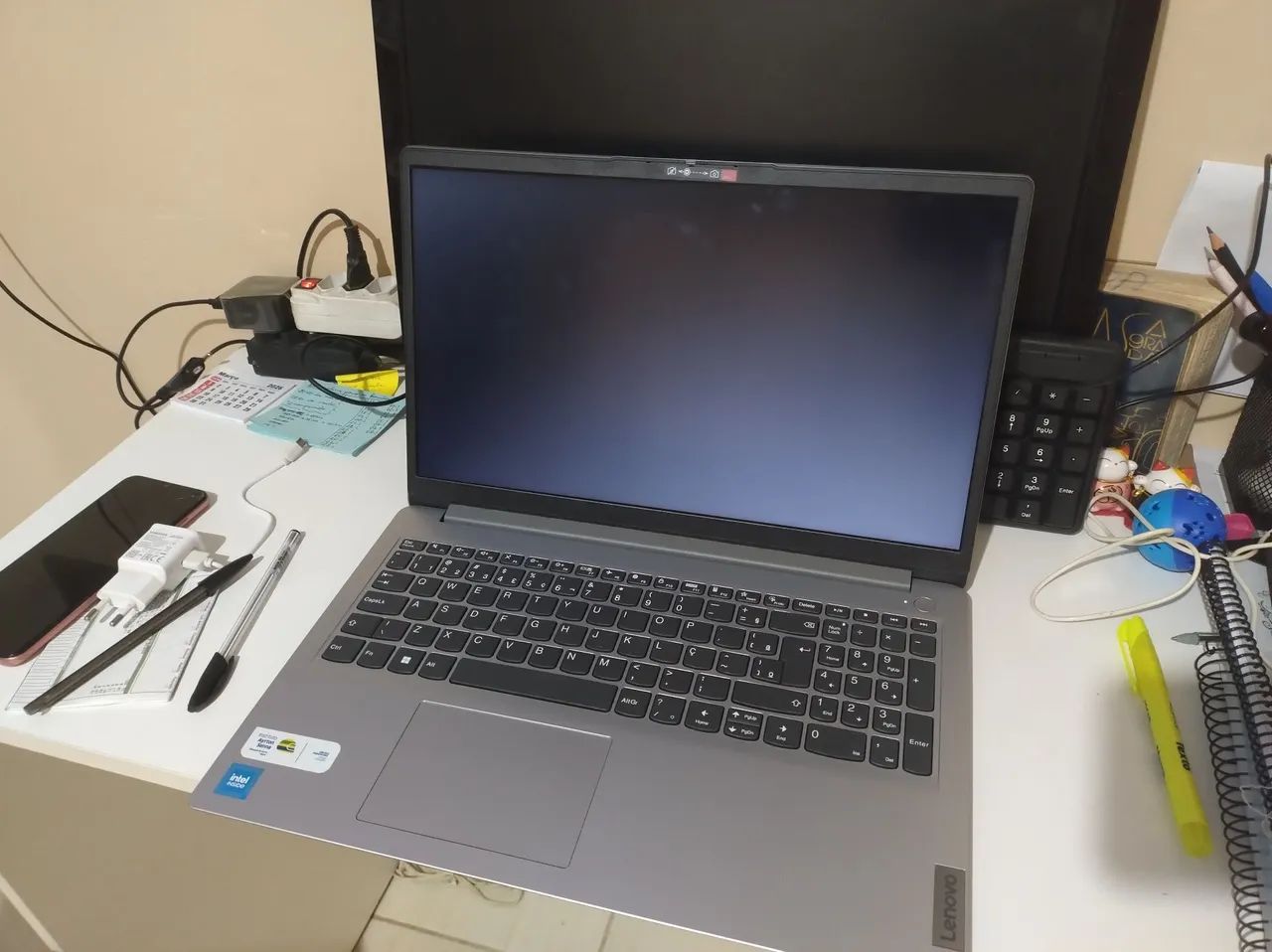 Vendo Notebook Lenovo - Foto 3