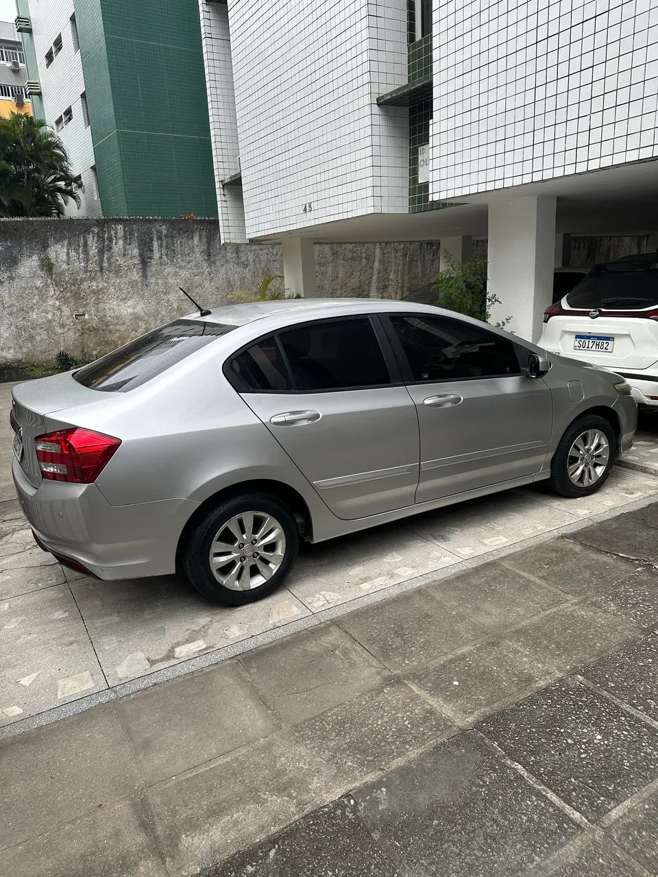 Honda City CITY Sedan LX 1.5 Flex 16V 4p Aut. 2013