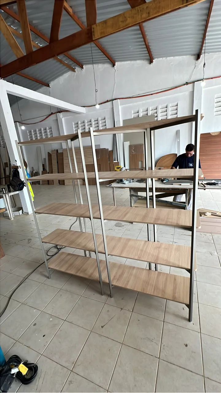 Prateleira alumínio e MDF - Foto 3