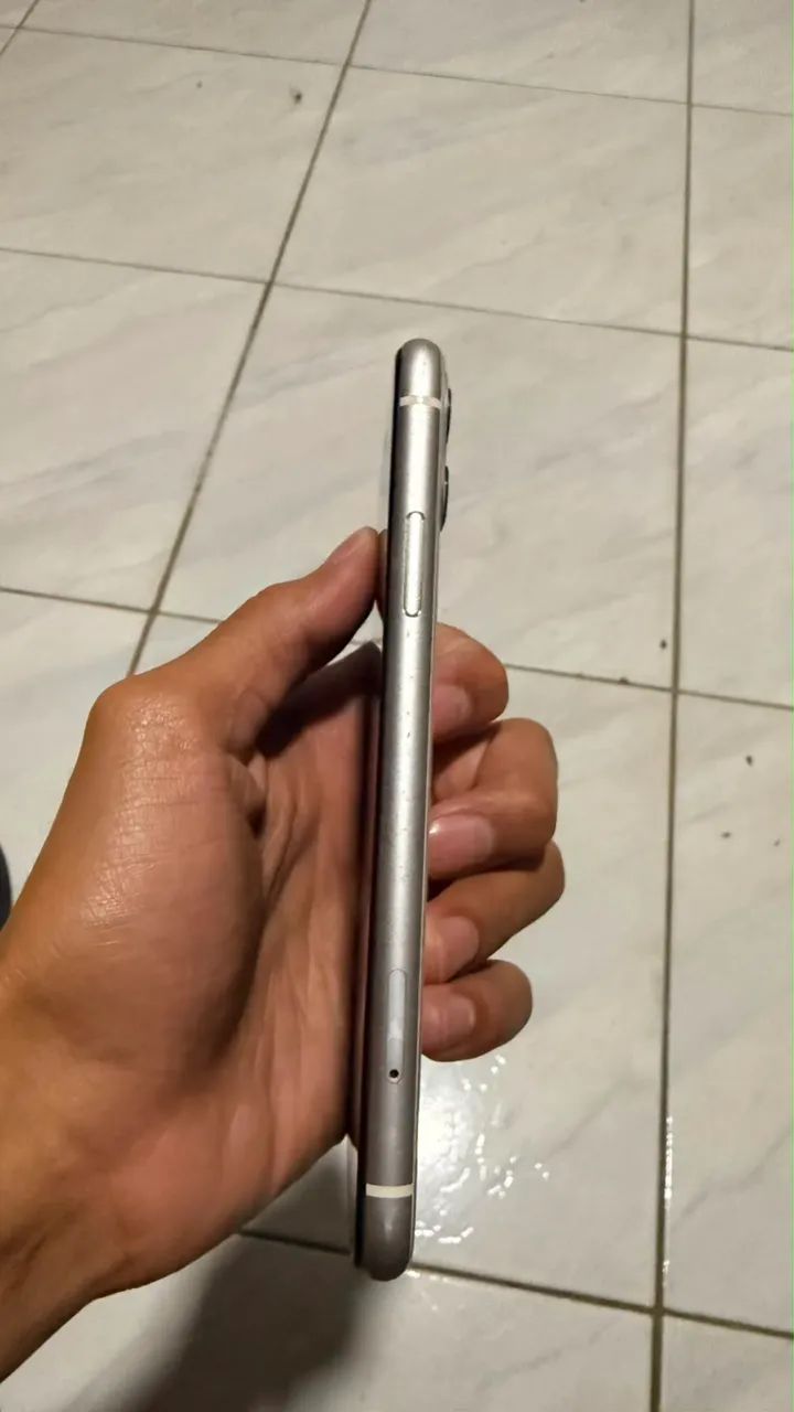 IPHONE 11 - 128GB PRA VENDER LOGO!!! - Foto 4