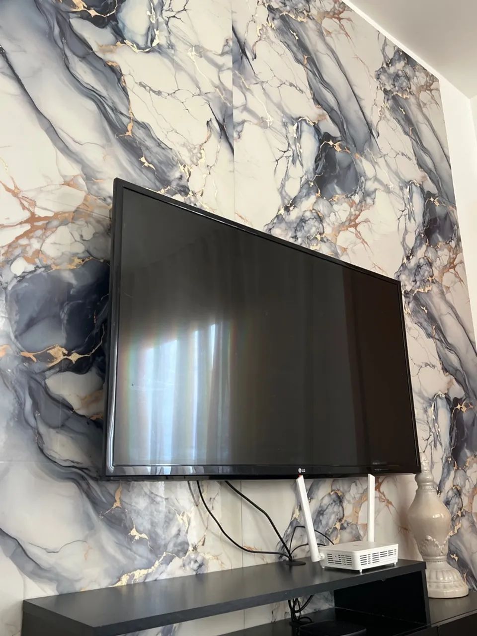 Vendo televisão LG 43PL - Foto 2