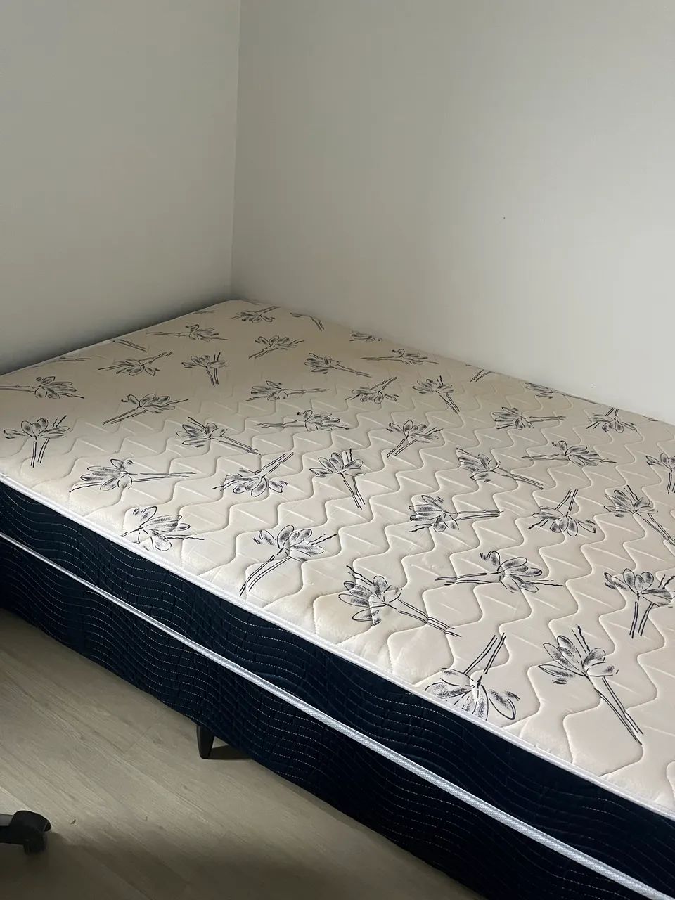 Cama Box Casal Ortobom - Ótimo Estado  - Foto 2