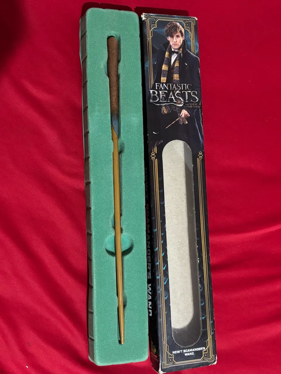 Vários itens do Harry Potter (cards, dvds, jogo, e figurinhas 