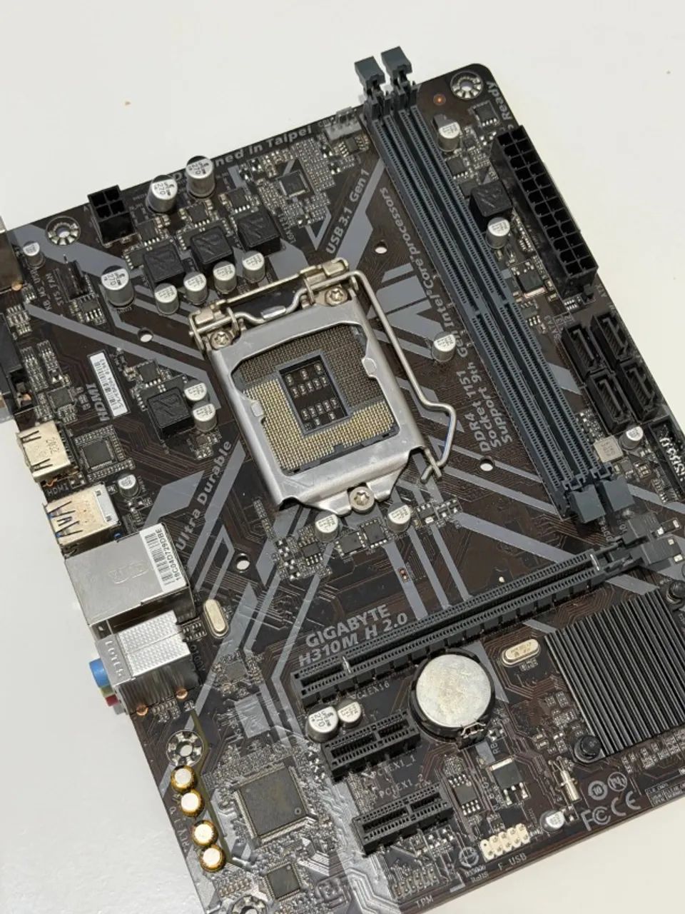 placa mae gigabyte H310m h 2.0