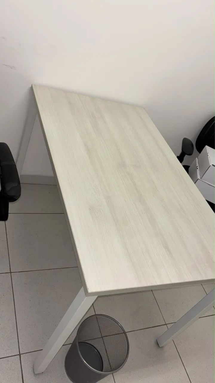 Mesa de escritório menor - Foto 2
