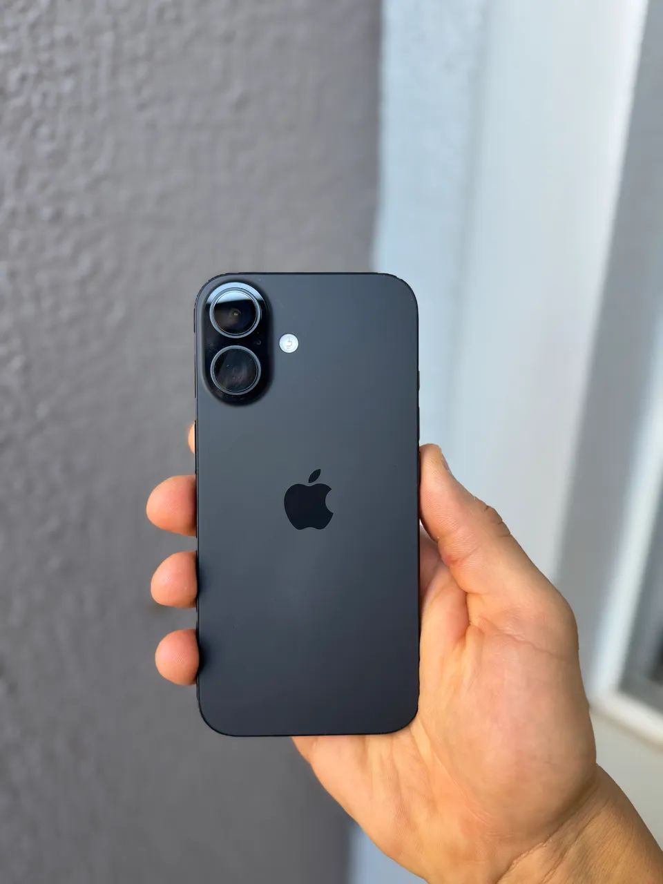 Apple IPhone 16 128gb Black  - Foto 2