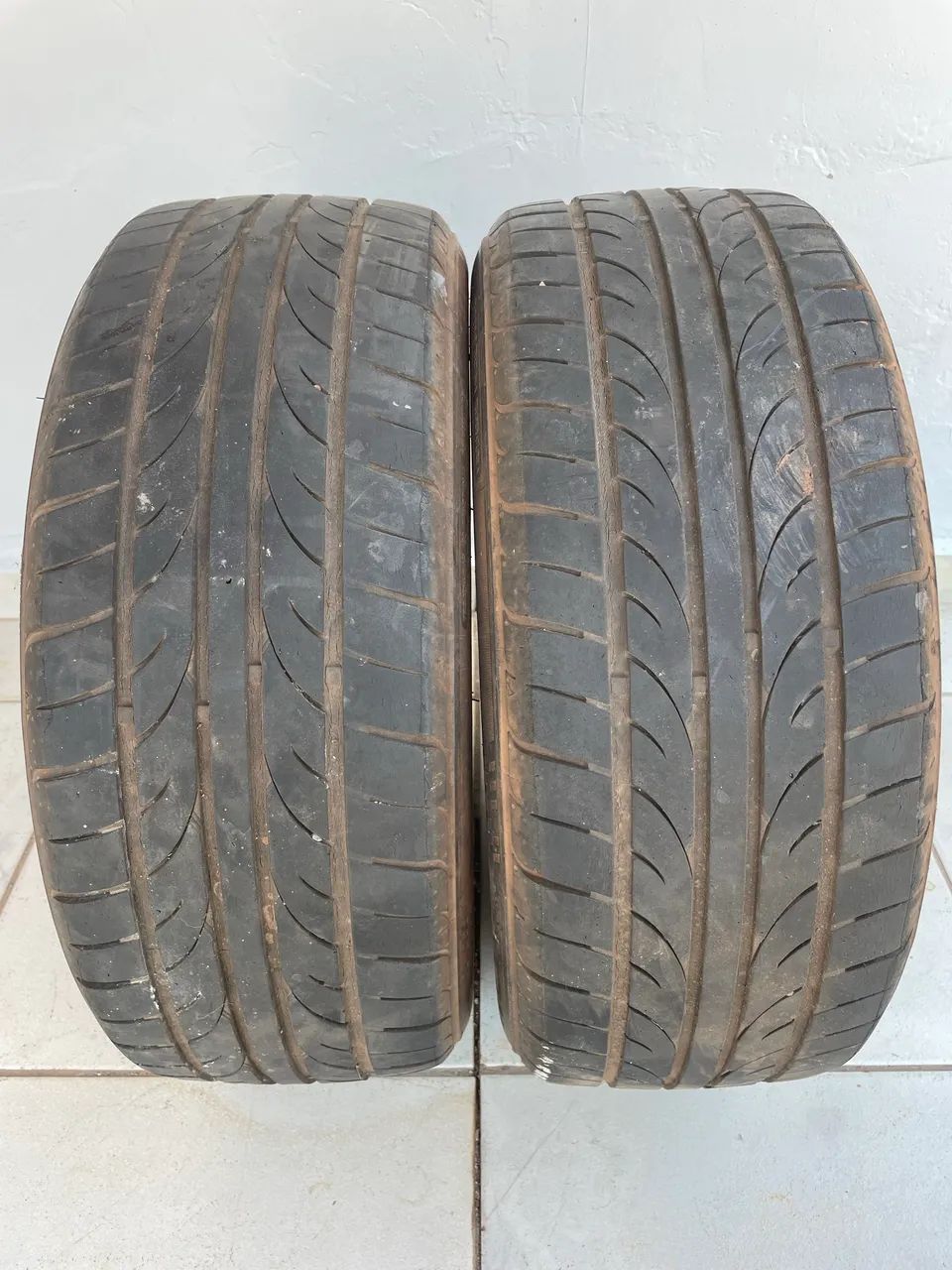 Vendo Pneu aro 17